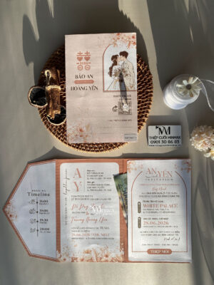thiep-cuoi-3in1-chibi-mau-hong-dep-gia-re-thu-duc