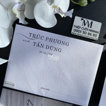 thiep-cuoi-in-hinh-cuoi-tone-trang-dep-re-thu-duc-minmax
