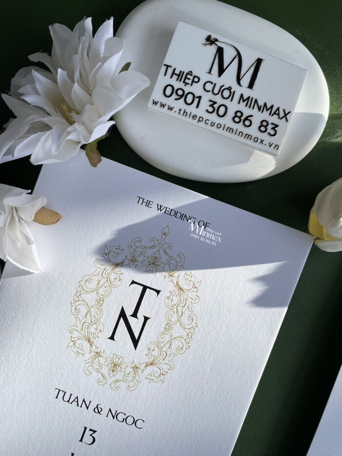 thiep-cuoi-minimalist-trang-dep-re-minmax-thu-duc