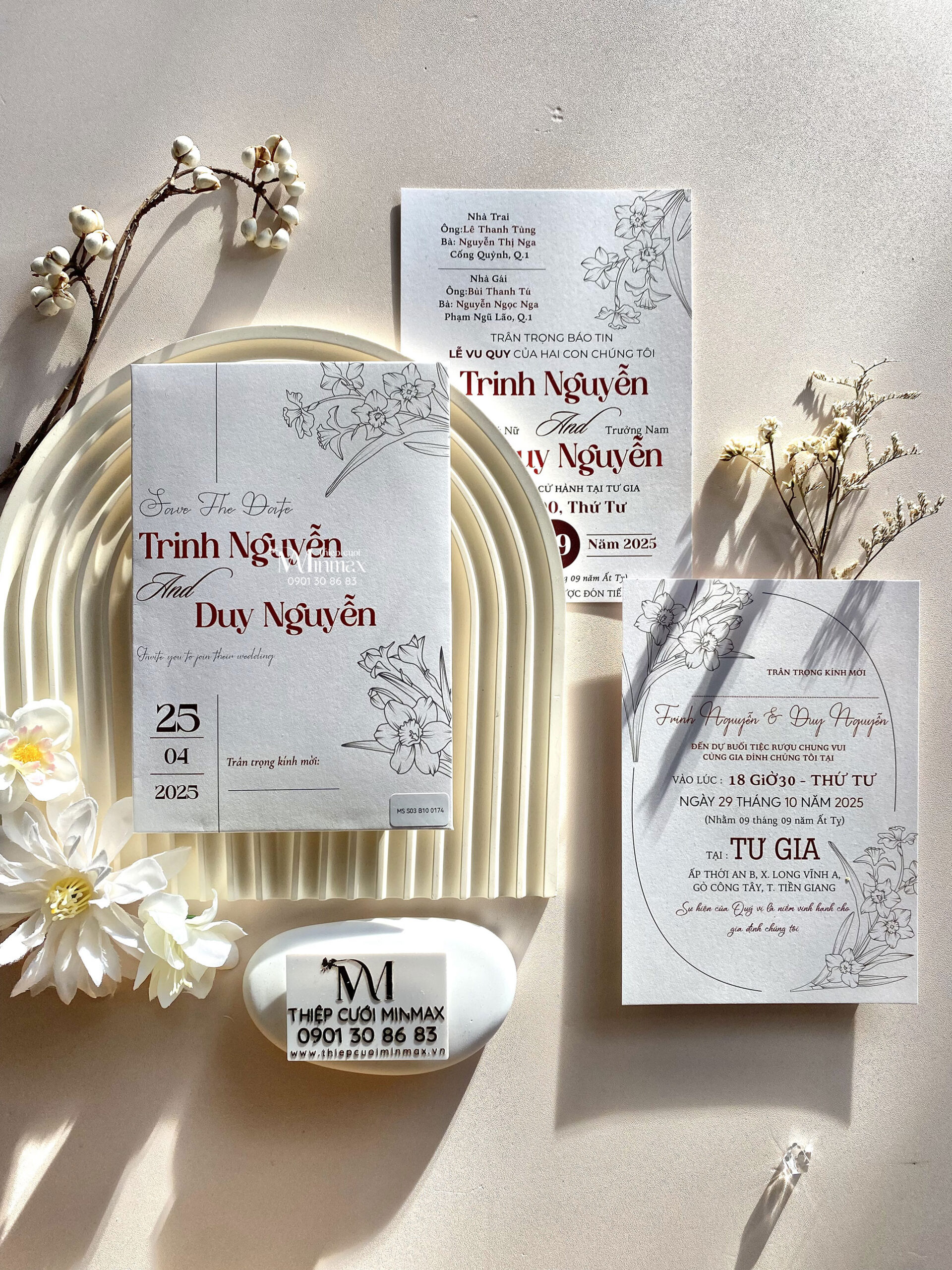 thiep-cuoi-minimalist-trang-dep-in-gap-thu-duc