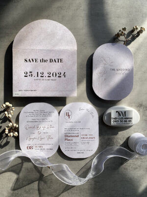 thiep-cuoi-khuon-tron-mau-hong-dep-thu-duc