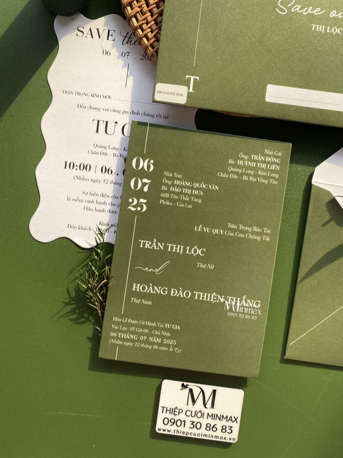 thiep-cuoi-luon-song-minimalist-xanh-la-dep-re