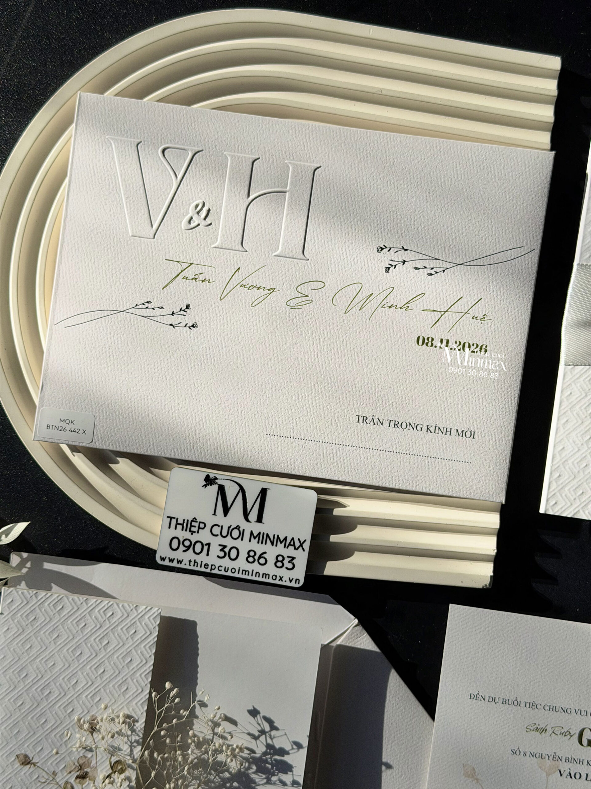 thiep-cuoi-dap-noi-sang-trong-dep-thu-duc-minmax thiep-cuoi-dap-noi-sang-trong-dep-thu-duc-minmax