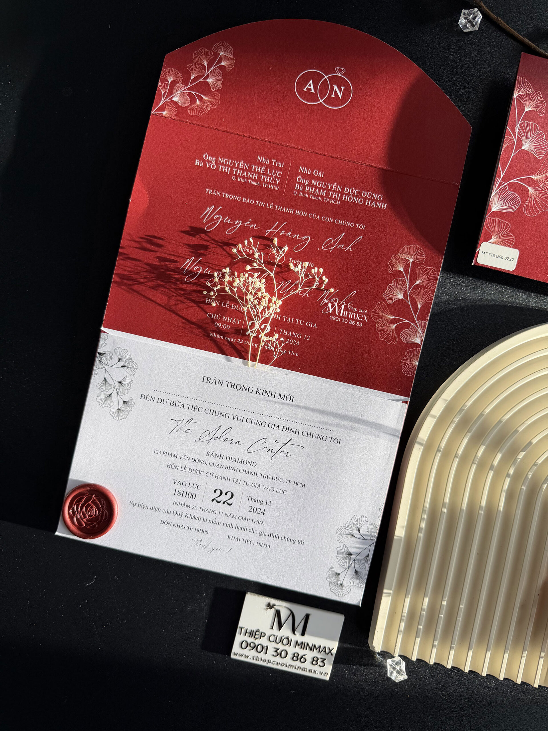 thiep-cuoi-dep-gap-3-mau-do-gia-re-minmax thiep-cuoi-dep-gap-3-mau-do-gia-re-minmax