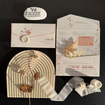 thiep-cuoi-gap-3-hoa-nhe-nhang-dep-thu-duc