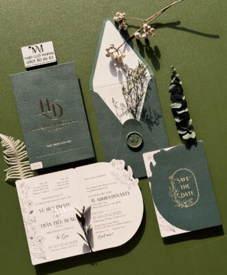 thiep-cuoi-mau-xanh-dang-dai-dep-gia-re-thu-duc-minmax