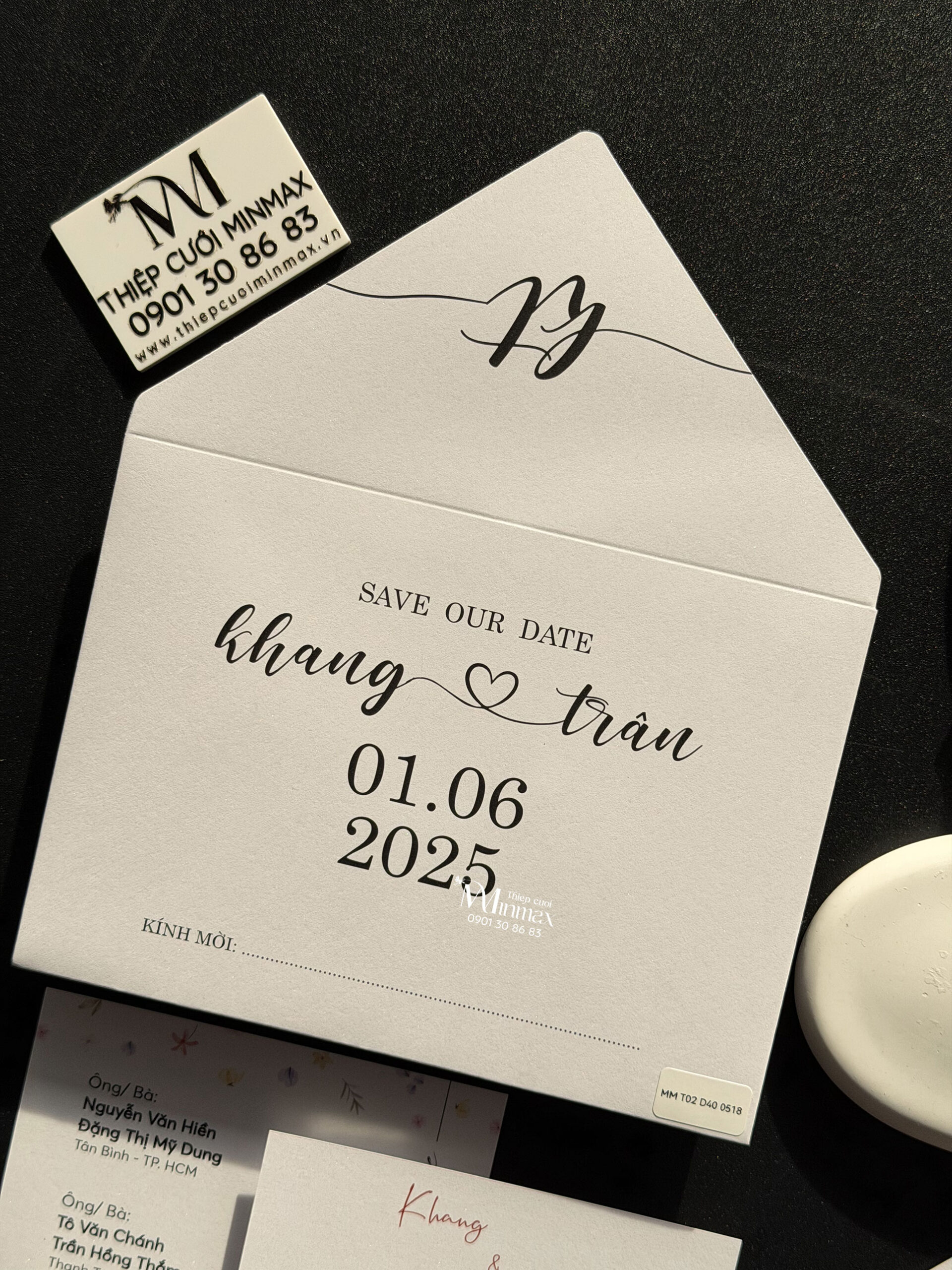 thiep-cuoi-minimalist-hoa-nhi-dep-gia-re-thu-duc thiep-cuoi-minimalist-hoa-nhi-dep-gia-re-thu-duc