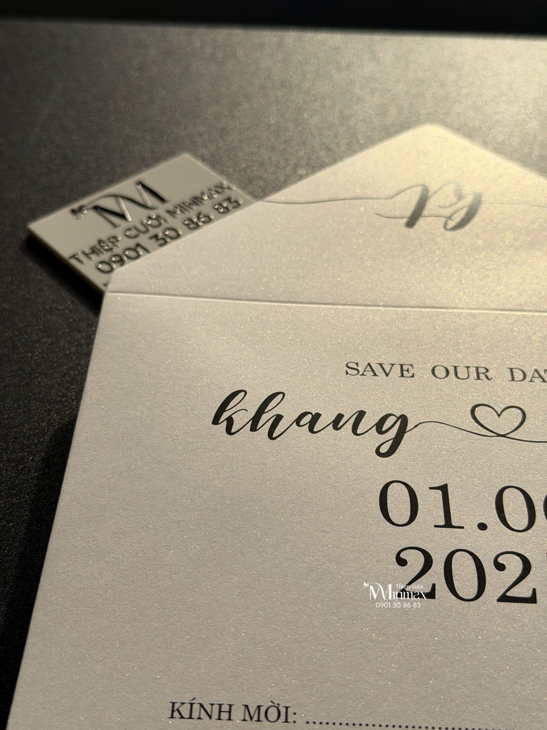 thiep-cuoi-minimalist-hoa-nhi-dep-gia-re-thu-duc thiep-cuoi-minimalist-hoa-nhi-dep-gia-re-thu-duc