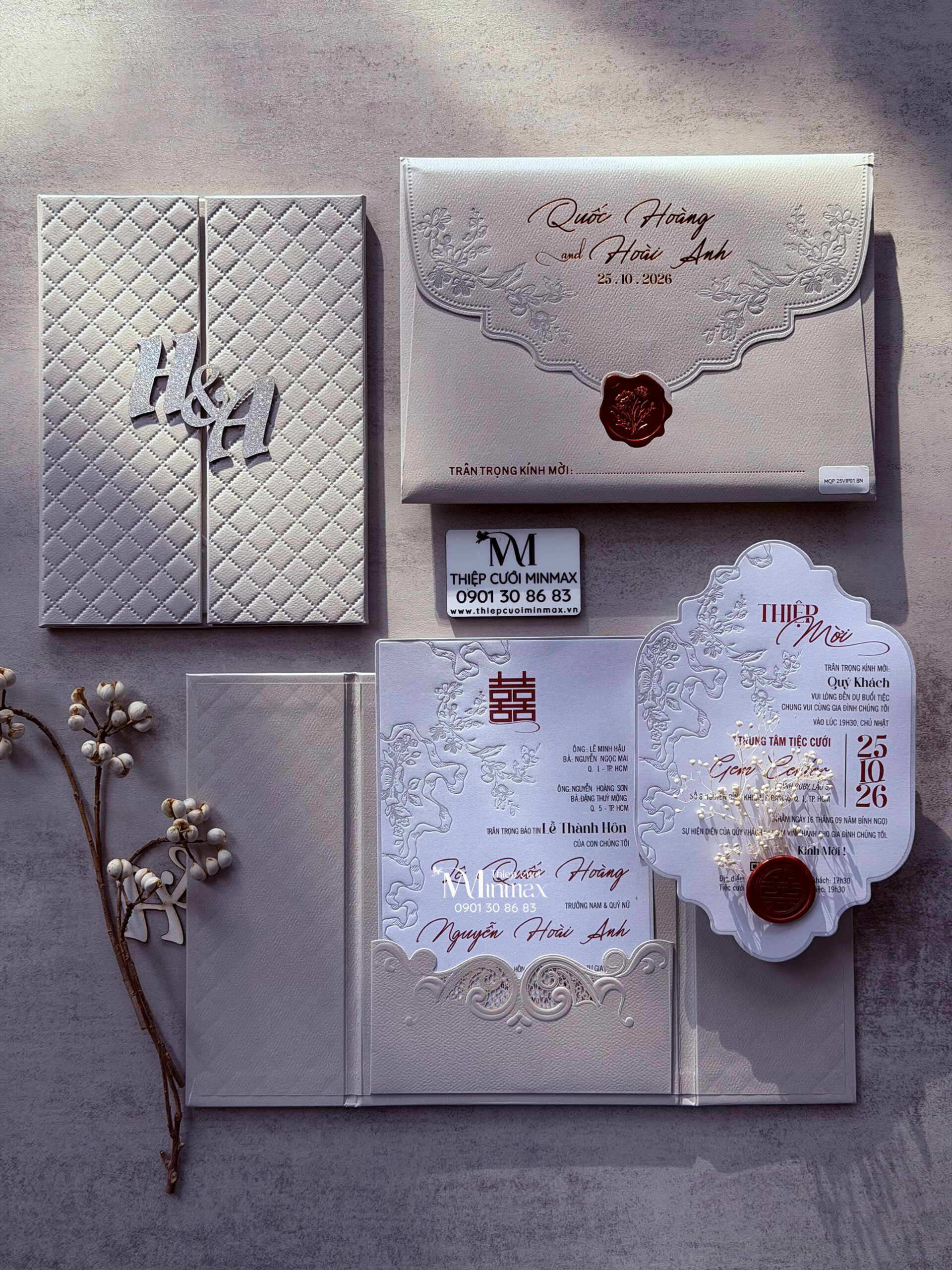 thiep-cuoi-sang-trong-luxury-dep-minmax-thu-duc