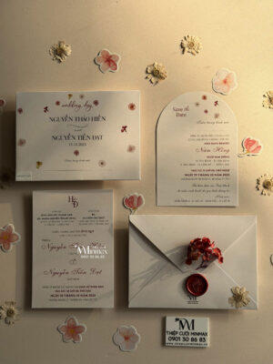 thiep-cuoi-hoa-nhi-dep-de-thuong-re-thu-duc