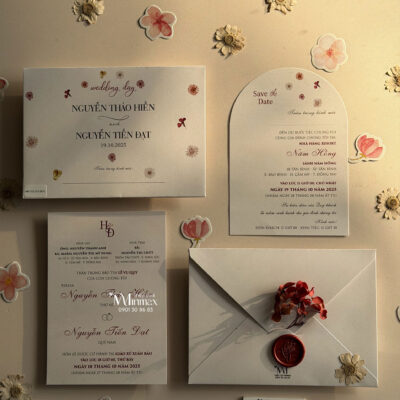 thiep-cuoi-hoa-nhi-dep-de-thuong-re-thu-duc