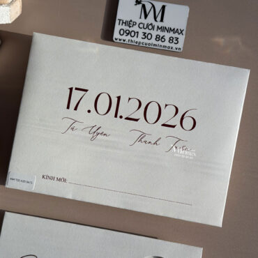 thiep-cuoi-mau-trang-chu-hy-dep-gia-re-la-thu-duc-minmax