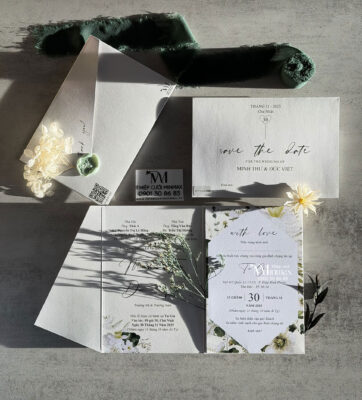 thiep-cuoi-mau-trang-dep-la-gia-re-mau-moi-nhat-thu-duc