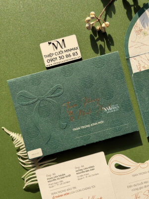 thiep-cuoi-xanh-la-dap-noi-dep-re-thu-duc