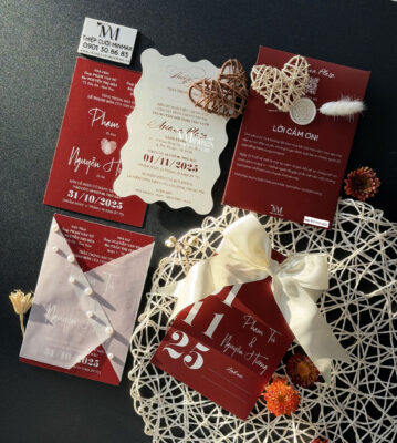 thiep-cuoi-minimalist-mau-do-luon-song-dep-re-minmax-thu-duc