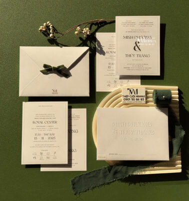 thiep-cuoi-minimalist-trang-gia-re-thu-duc-minmax