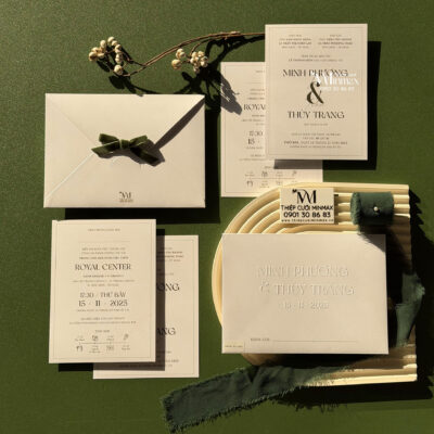 thiep-cuoi-minimalist-trang-gia-re-thu-duc-minmax