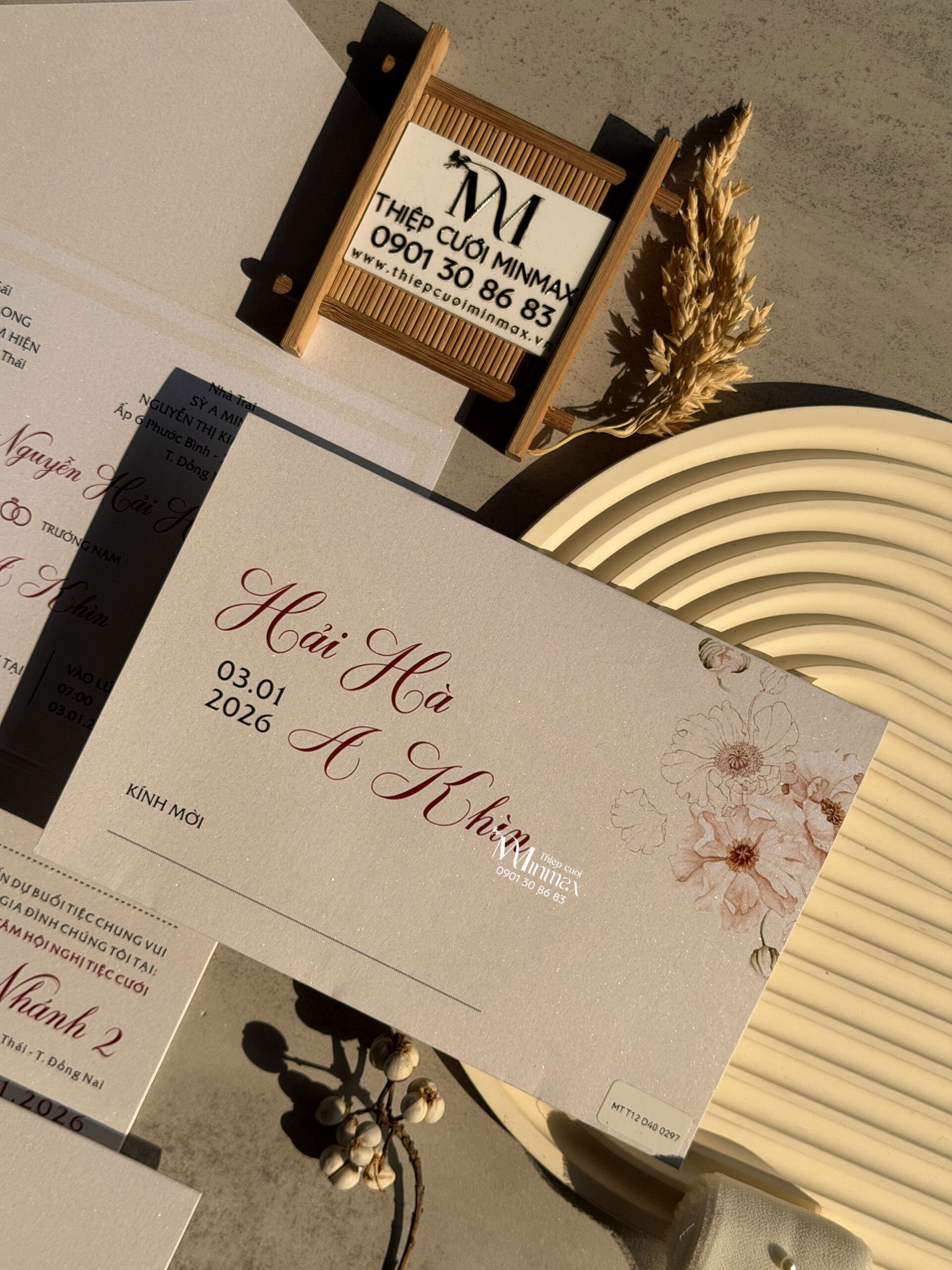 thiep-cuoi-3in1-mau-trang-dep-gia-re-thu-duc-minmax thiep-cuoi-3in1-mau-trang-dep-gia-re-thu-duc-minmax