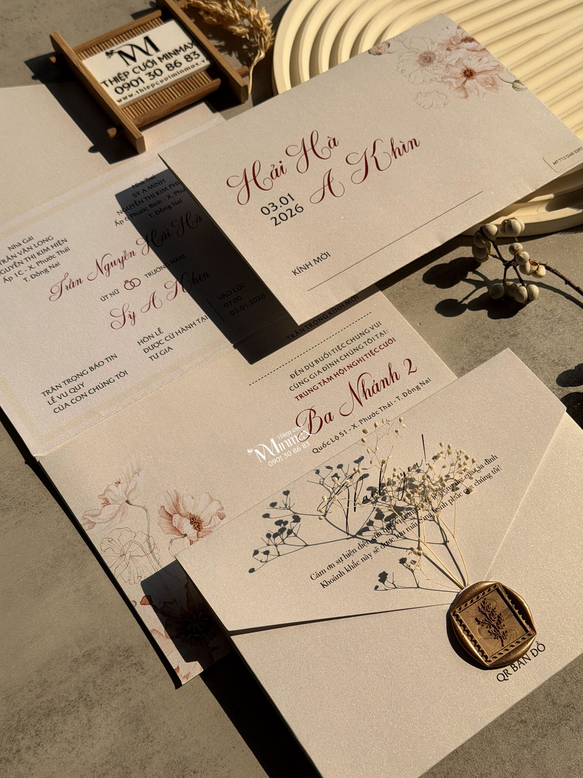 thiep-cuoi-3in1-mau-trang-dep-gia-re-thu-duc-minmax thiep-cuoi-3in1-mau-trang-dep-gia-re-thu-duc-minmax