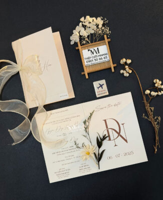 thiep-cuoi-dep-gia-re-thu-duc-minmax-mau-trang