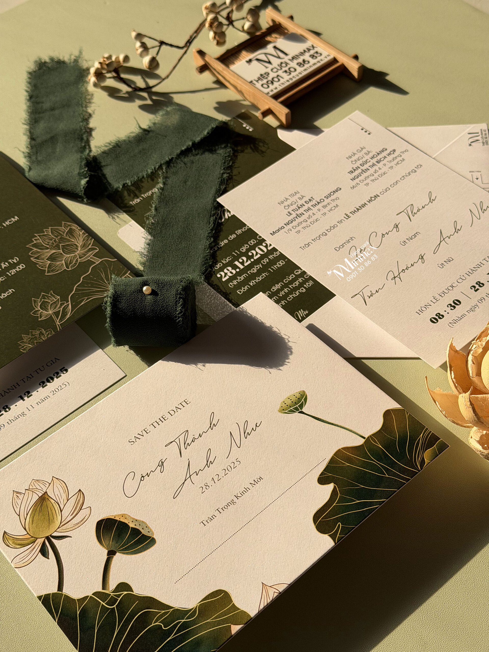 thiep-cuoi-hoa-sen-xanh-dep-gia-re-thu-duc-minmax thiep-cuoi-hoa-sen-xanh-dep-gia-re-thu-duc-minmax