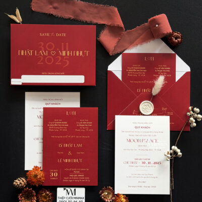 thiep-cuoi-minimalist-mau-do-dep-re-minmax