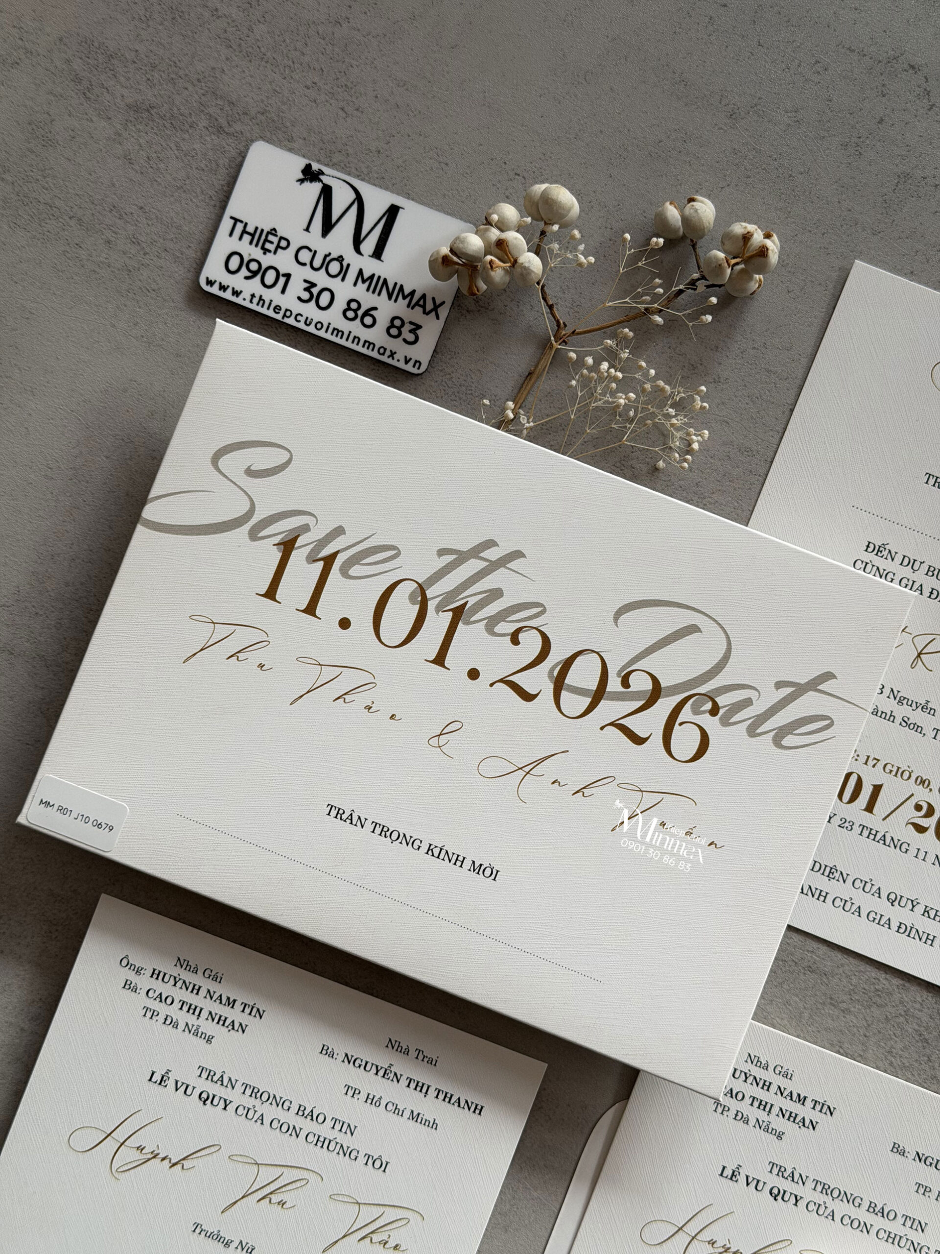 thiep-cuoi-minimalist-mau-trang-dep-re-minmax thiep-cuoi-minimalist-mau-trang-dep-re-minmax