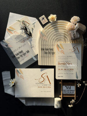 thiep-cuoi-minimalist-mau-kem-dep-gia-re-thu-duc-tp-hcm