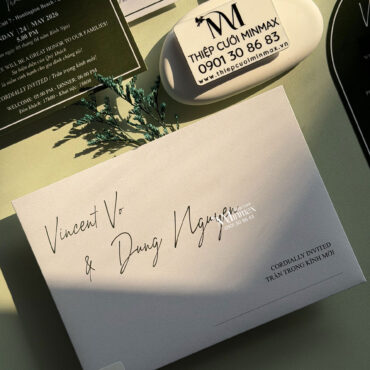 thiep-cuoi-minimalist-xanh-trang-dep-gia-re-thu-duc-binh-thanh